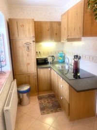 Apartment - Guesthouse Sabine - kitchen - natural oak
